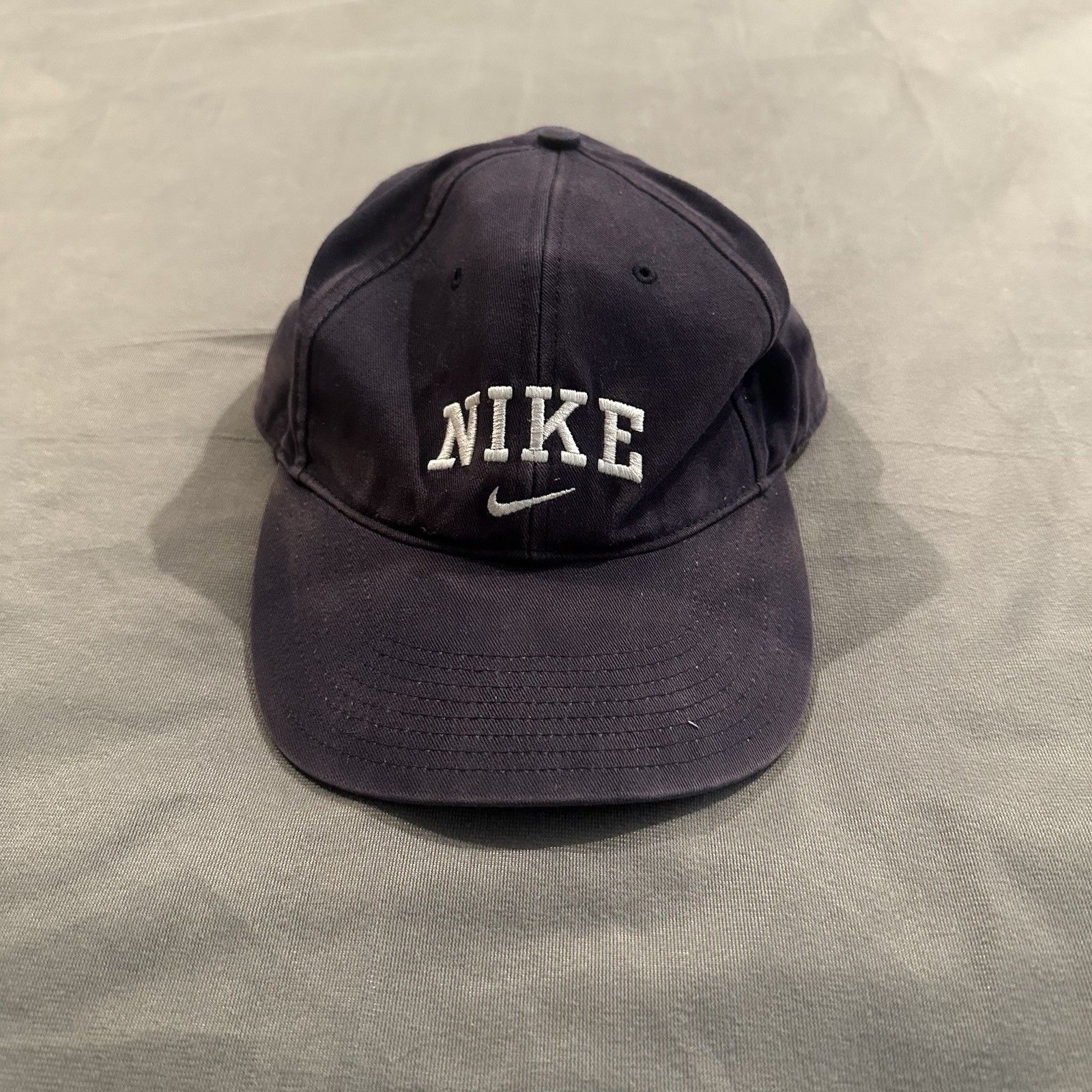 Vintage 90s Nike Baseball Cap Strapback Hat Spellout Swoosh Navy Blue Cotton